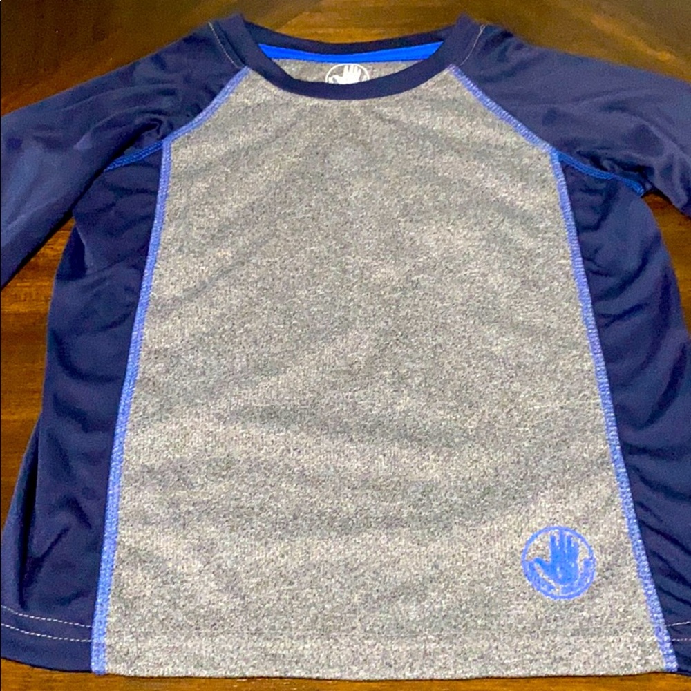 SALE 🔥Body glove kids rashguard